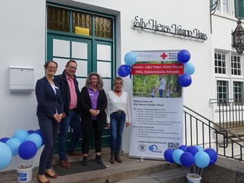 Nadine Liebig, stellv. Bürgermeister Thure Koll, Angelika Salomon, Ulrike Larsen